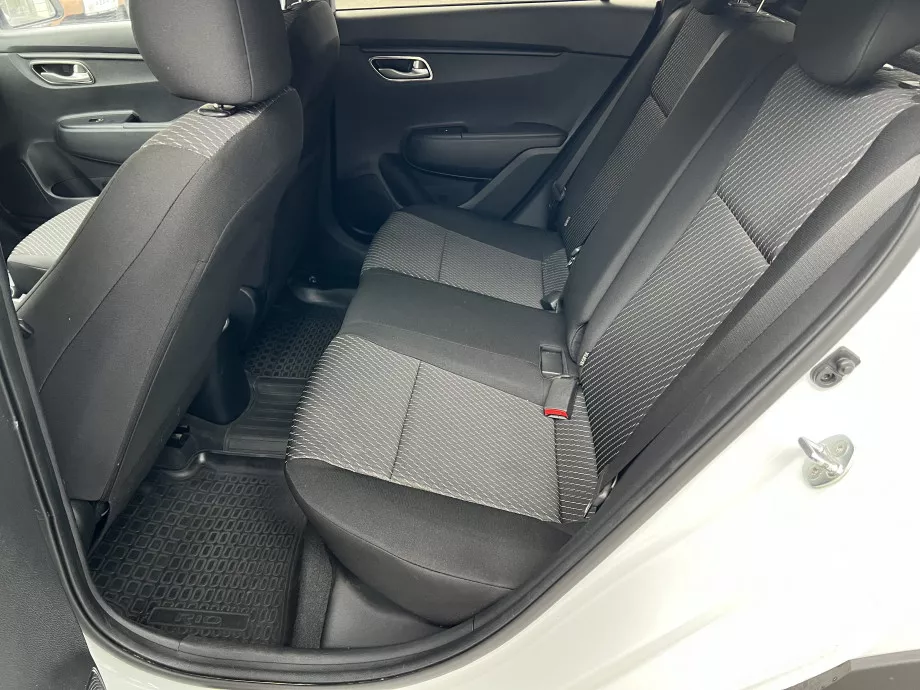 KIA Rio X-Line 2019