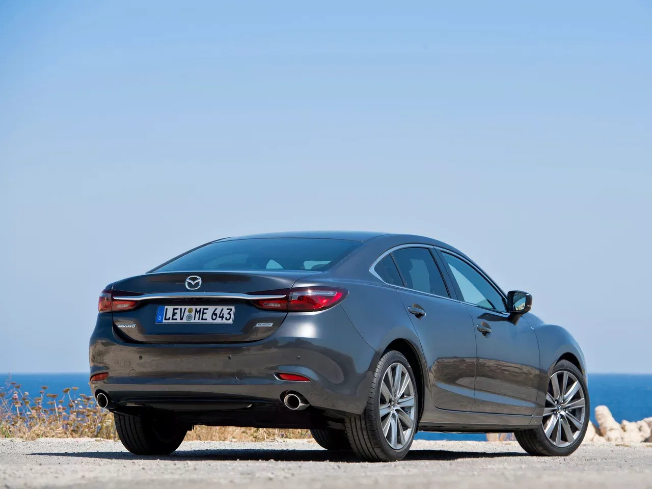 Mazda 6