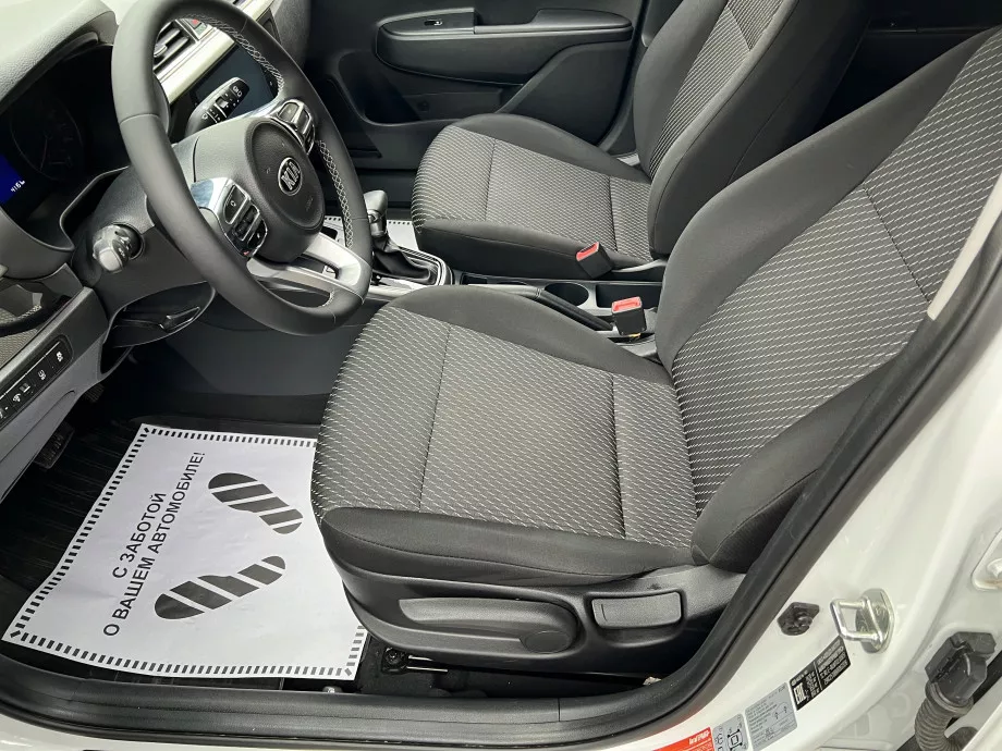 KIA Rio X-Line 2019