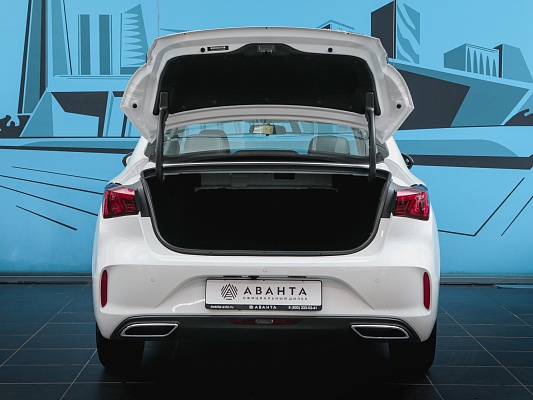 Changan Eado Plus DLX 1.5 AMT White