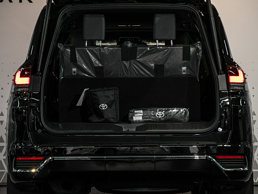 Toyota Land Cruiser 300 3.4d AT Black