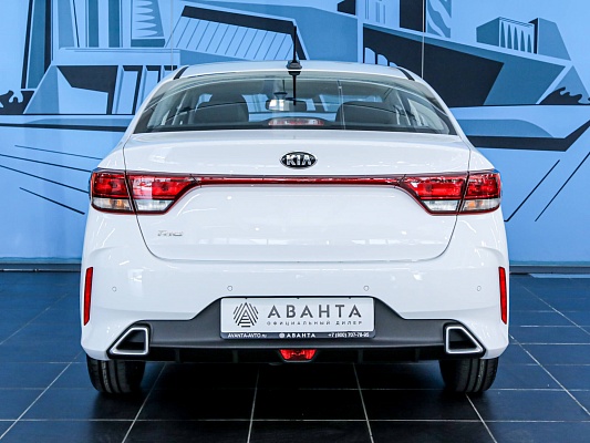Kia Rio  Luxe 1.6 AT 123 л.c. авт. бензин