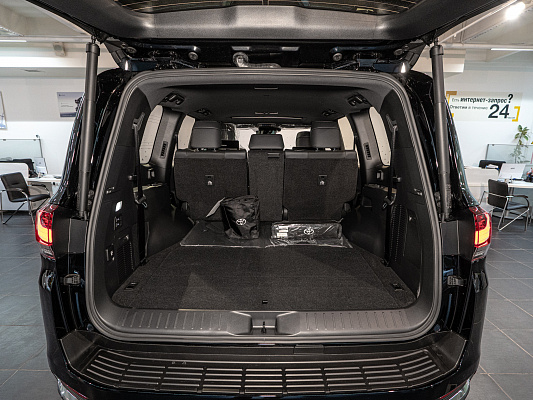 Toyota Land Cruiser 300 Premium 3.5 AT Black