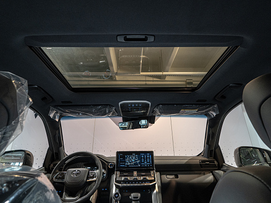 Toyota Land Cruiser 300 Premium 3.5 AT Black