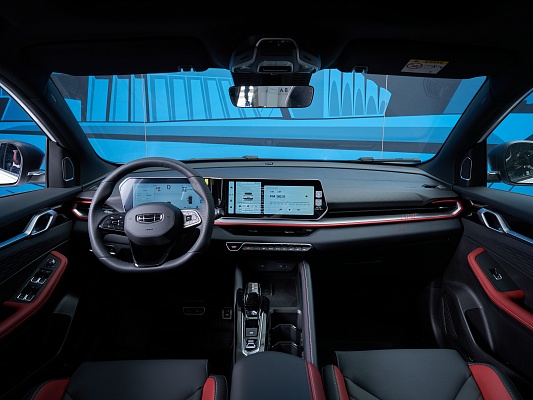 Coolray NEW Flagship 1.5 AMT White