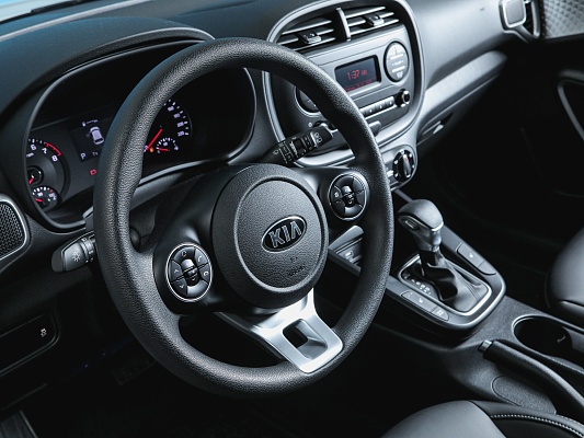 kia soul luxe white