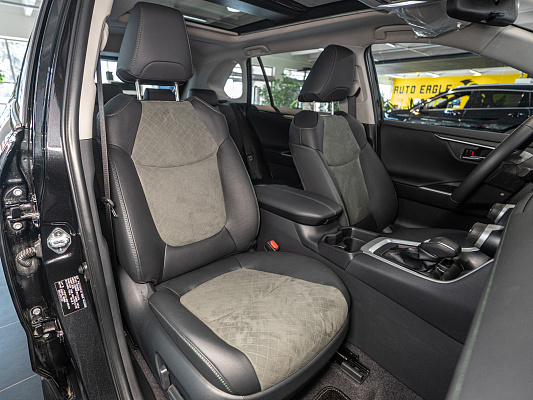 Toyota RAV4 Престиж Safety 2.0 CVT Black