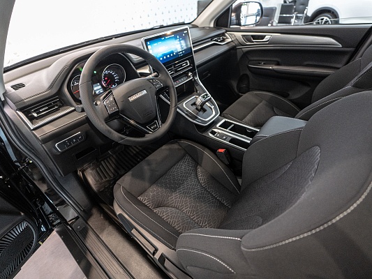 Haval M6 Optimum 2026 1.5 AMT Black